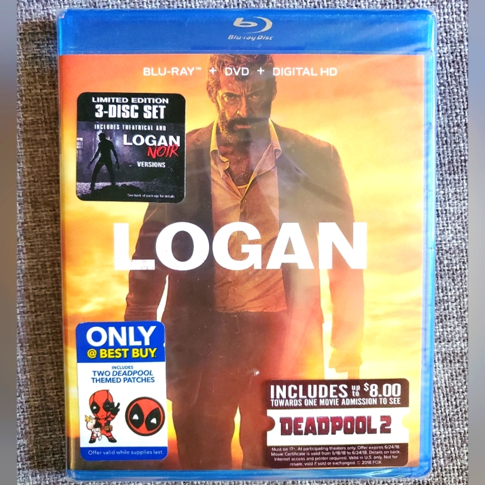 LOGANC- BLU-RAY + DVD + DIGITAL HD (never opened)